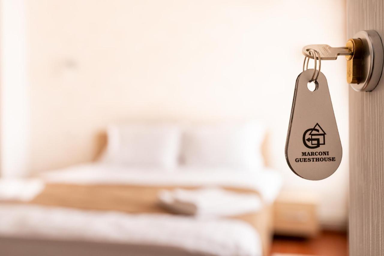 Marconi Guesthouse Хунедоара Екстериор снимка