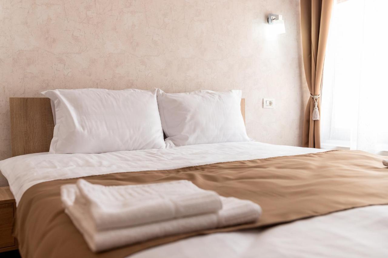 Marconi Guesthouse Хунедоара Екстериор снимка