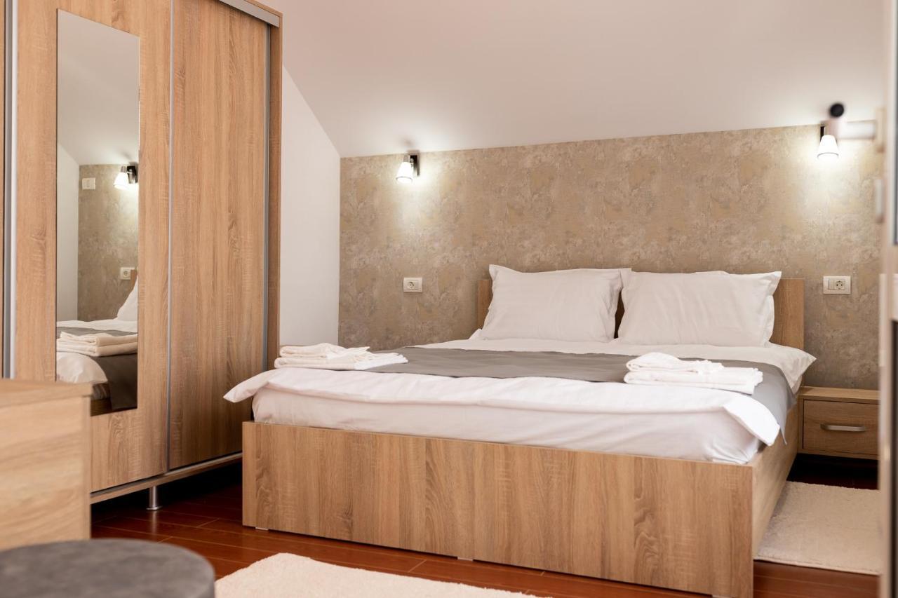 Marconi Guesthouse Хунедоара Екстериор снимка