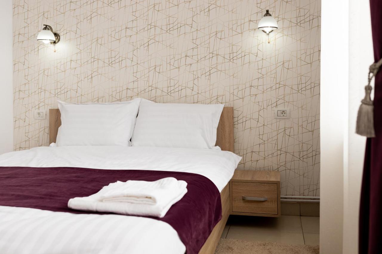 Marconi Guesthouse Хунедоара Екстериор снимка
