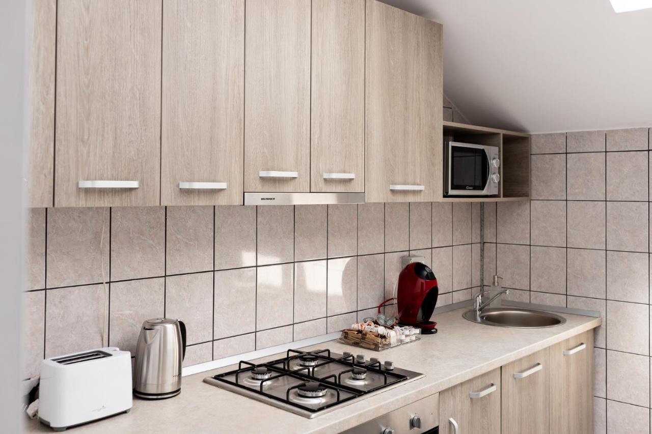 Marconi Guesthouse Хунедоара Екстериор снимка